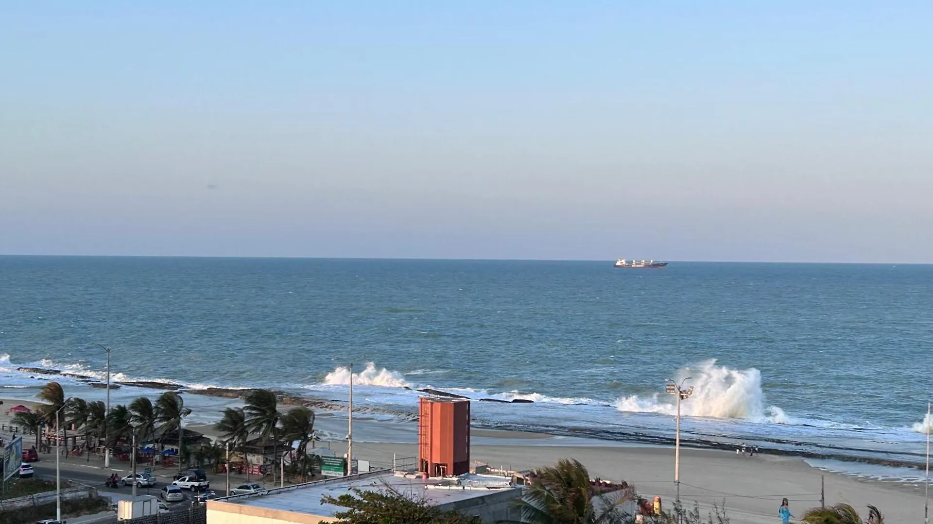Flat Praia A Beira-Mar contacts